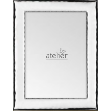 Ezüst fényképkeret - hullámos, belső díszítéssel (13x18 cm)