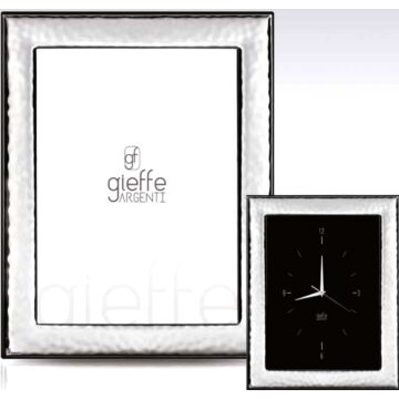 Ezüst fényképkeret - fényes, domborított (9x13 cm)